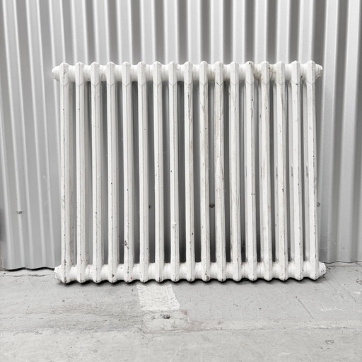 [8.1.381-008] Radiateur fonte 52x72x7 PT
